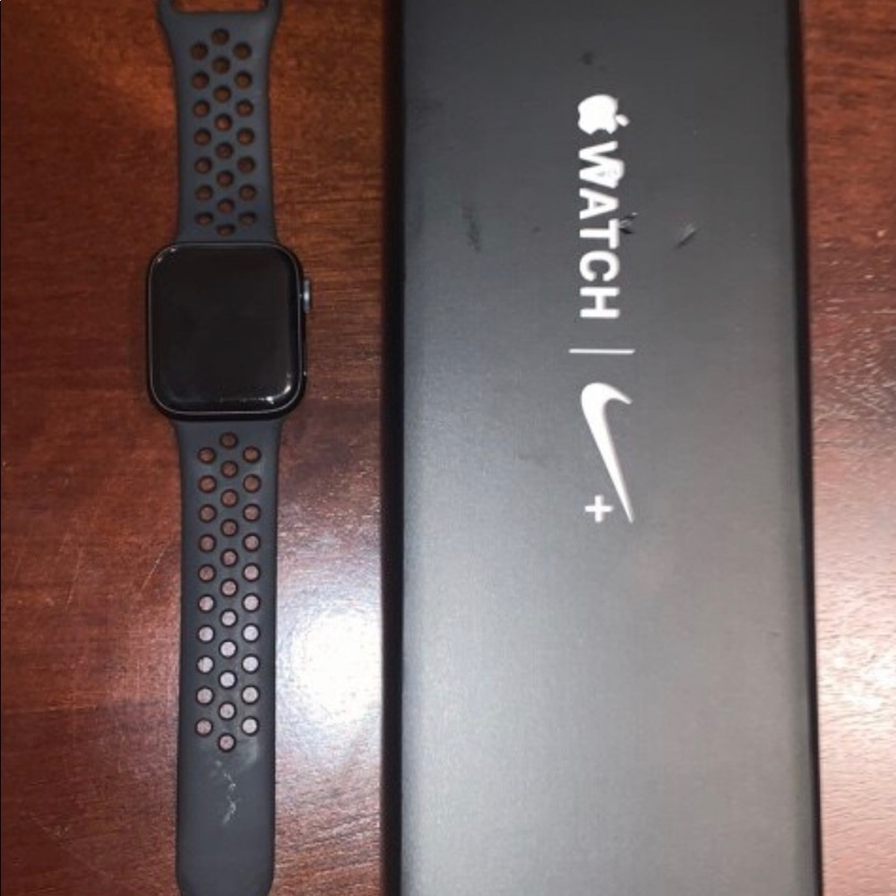 Apple Watch Series 4